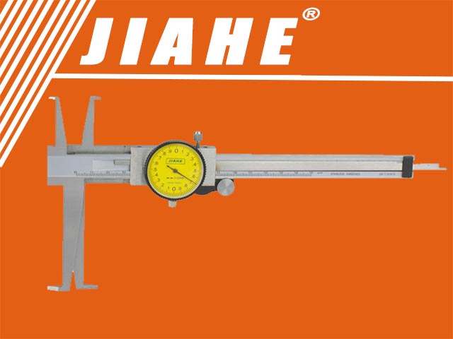 内沟槽带表卡尺